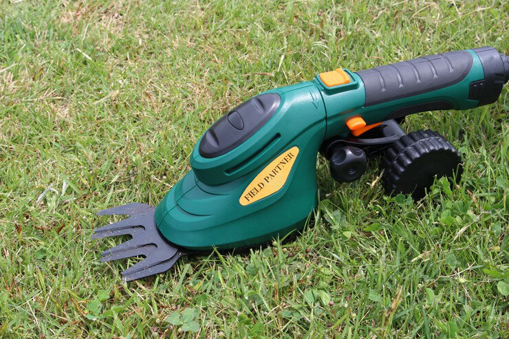 【メーカー直送】 谷村実業 リビングアウトシリーズ 3wayコードレスバリカン TAN-940