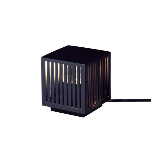 2025年04月21日発売： パナソニック ガーデンライト スパイク式 ブラック LED（電球色） 8lm XSZW3014C..