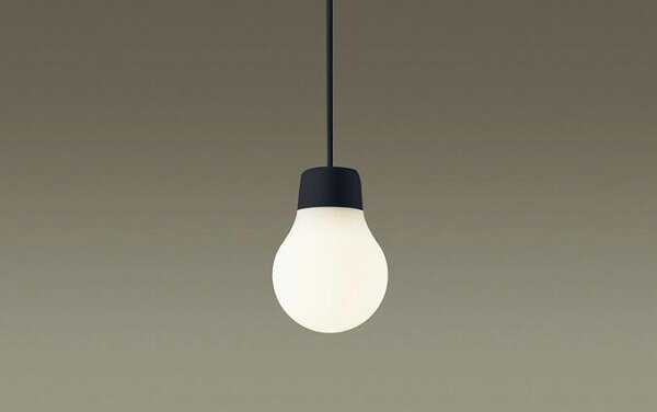 電圧：100VLEDユニット内蔵1個色温度：2700K消費電力：4.6W（固有）エネルギー消費効率：100lm/WRa:Ra83VA：8KVA：0.008返品・交換について「返品区分A」：「未開封・未使用」「商品到着後1週間以内」「返品手数料商品代金の50%以上」の条件にて返品可能⇒詳細はこちらをクリック※返品送料は全てお客様負担とさせて頂きます。※当店ではお客様都合による交換は受け付けておりません。メーカー/品番パナソニック LGB11058BCE1商品カテゴリ照明器具 配線ダクトレール レール用ペンダントライト取付方法100V配線ダクト用本体サイズ幅φ100・高142商品説明カラー区分： ブラックランプ色： LED（電球色）合計W数： 4.6ランプ・W数： LEDユニット：LKGB51568W91主な仕様： パナソニック 白熱電球60形1灯器具相当シリーズ名 ： LAMP DESIGN■検索コード 20180515■ジャンル インテリア・寝具・収納 ライト・照明器具 照明器具部品 ダクトレール・ライティングレール■カテゴリ 照明器具 配線ダクトレール レール用ペンダントライトその他注意事項※本商品は、メーカー取り寄せのため、欠品している場合がございます。※画像はイメージです。商品の詳細はメーカー受付窓口/HPにてご確認ください。※掲載商品は予告無く販売終了となっている場合もあり、掲載商品全ての出荷確約をするものではありません。パナソニック レール用ペンダントライトLGB11058BCE1 本体色：ブラック