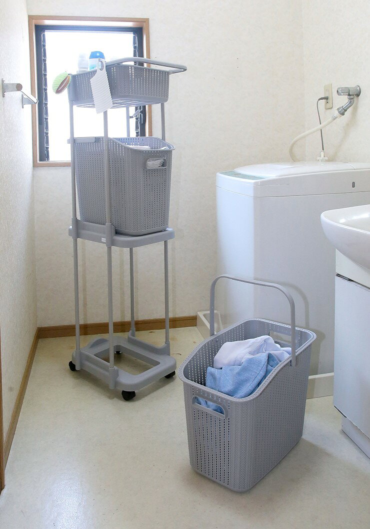 【メーカー直送】 ラタン調ランドリーバスケット 3段深型 グレー 谷村実業 TAN-277-3H-GR キャスター付き スリム 洗面所 洗濯 脱衣所 収納 分別 ランドリーワゴン かご カゴ おしゃれ 簡単組み立て式 縦型 2