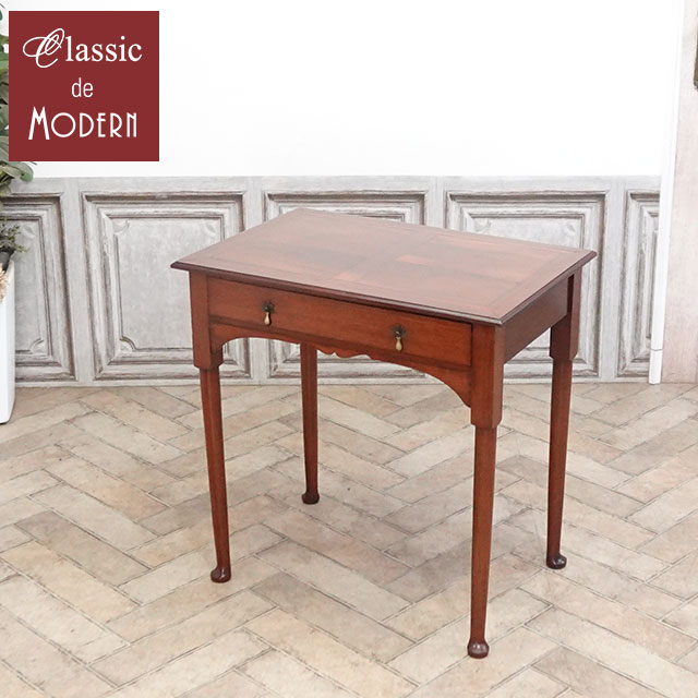 アンティーク サイドテーブル アンティーク家具 ヴィンテージ レトロ ビンテージ シャビーシック ホテル レストラン カフェ クラシック 書斎 ロビー お店 ラウンジ エレガント デスク センターテーブル 引き出し付き マホガニー イギリス 英国 1910年代 antique80876