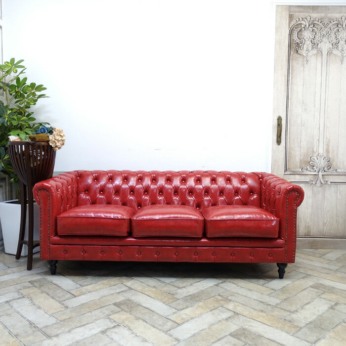 輸入家具 ヴィンセント ソファ 3人掛け ソファー 三人用 チェスターフィールド アンティーク チェスターフィールドソファ 英国 イギリス トリプルソファ デザイナーズ ラウンジ リビング サロン ヴィンテージ インダストリアル フェイクレザー 合皮 PU レッド 赤 VC3P63K [2]