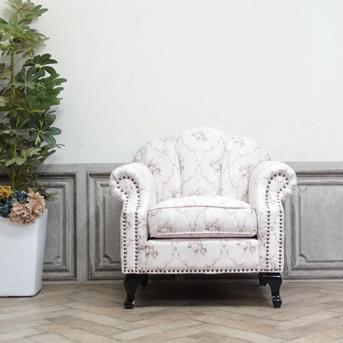 輸入家具 アンティーク ソファー そふぁ そふぁー ソファ ソファー デザイナーズ アンティーク調 1人掛け 1シーター 一人用 シングルソファー シェルファ シェル ソファー 美容室 エレガント かわいい おしゃれ 北欧 モダンインテリア 布 ピンクフラワーダマスク VS1F116K [2]