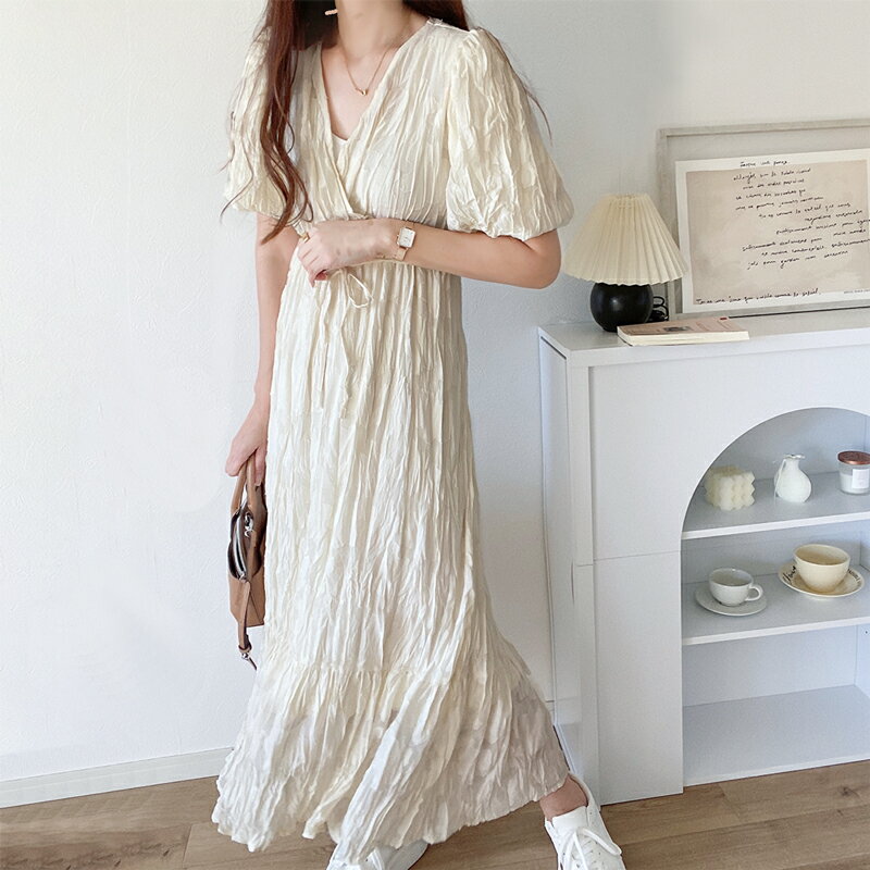 今ならまとめ買い3点以上で10%OFF【mily bilet】 ワンピース 夏 レディース シアー ジャガード 花柄 クリンクル シャツ ワンピ ロング丈 V ネック 程よい抜け感 華奢見え 体型カバー 大きいサイズ 春 夏 クラシカルエルフ classical elf mi1139019