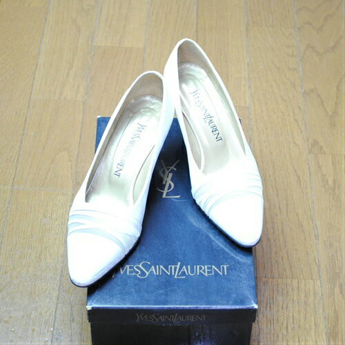 イヴサンローラン YvesSaintLaurent パン