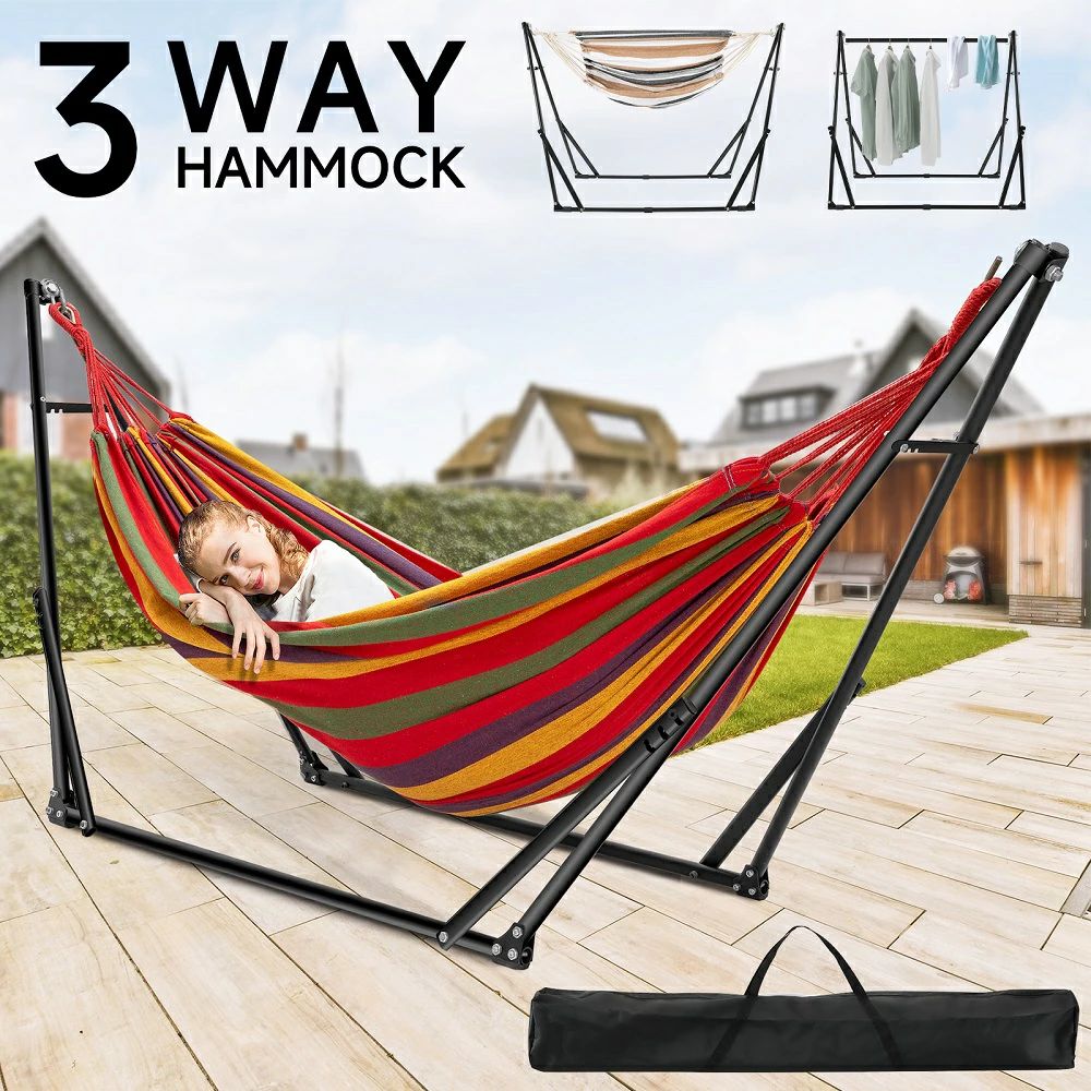 【商品仕様】 ・生地サイズ：（ハンモック用）約240cm×150cm 　　　　　　　（ハンモックチェア用）約90cm×135cm ・スタンドサイズ：調整可能です、写真をご参考ください。 ・素材：ハンモック ：コットン / スタンド ：スチール ・耐荷重：300kg 【セット内容】 ・ハンモック用生地×1 ・チェア用生地×1 ・スタンド×1 ・日本語説明書×1 【3段階調整可能】フレームの取付位置で高さ調整が可能、フックをかけ替えるだけで、チェア、ハンモックの切り替えが可能!工具なしの手間いらずです。 【優れた生地】生地は2種(ハンモック用、チェア用)付属します。洗濯可能、少し汚してしまった場合も安心です。 【スチール素材＆耐荷重】ハンモックのスタンドは厚手スチールで作製され、耐久性が抜群。スタンドには4つのアームがサイズ調節のほか、重力を分散する機能もあり、しっかり支えてくれる。 【滑りとめ、床への擦り傷防止】スタンドの底部にはゴムパッドが付き。移動時の傷付を防止し、滑り止めとしてハンモックの安定感を高めます。安全安心にお楽しみできる自立式ハンモックである。 【持ち運び便利】スタンドは折りたたみ可能です。野外・キャンプにも最適!【商品仕様】 ・生地サイズ：（ハンモック用）約240cm×150cm 　　　　　　　（ハンモックチェア用）約90cm×135cm ・スタンドサイズ：調整可能です、写真をご参考ください。 ・素材：ハンモック ：コットン / スタンド ：スチール ・耐荷重：300kg 【セット内容】 ・ハンモック用生地×1 ・チェア用生地×1 ・スタンド×1 ・日本語説明書×1 【3段階調整可能】フレームの取付位置で高さ調整が可能、フックをかけ替えるだけで、チェア、ハンモックの切り替えが可能!工具なしの手間いらずです。 【優れた生地】生地は2種(ハンモック用、チェア用)付属します。洗濯可能、少し汚してしまった場合も安心です。 【スチール素材＆耐荷重】ハンモックのスタンドは厚手スチールで作製され、耐久性が抜群。スタンドには4つのアームがサイズ調節のほか、重力を分散する機能もあり、しっかり支えてくれる。 【滑りとめ、床への擦り傷防止】スタンドの底部にはゴムパッドが付き。移動時の傷付を防止し、滑り止めとしてハンモックの安定感を高めます。安全安心にお楽しみできる自立式ハンモックである。 【持ち運び便利】スタンドは折りたたみ可能です。野外・キャンプにも最適!