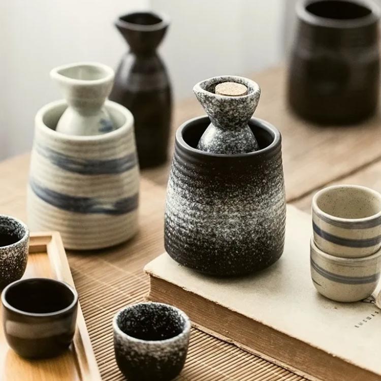 とっくり プレゼント 誕生日 盃 日本酒 酒器セット お猪口 陶器 おちょこ 冷酒 保...