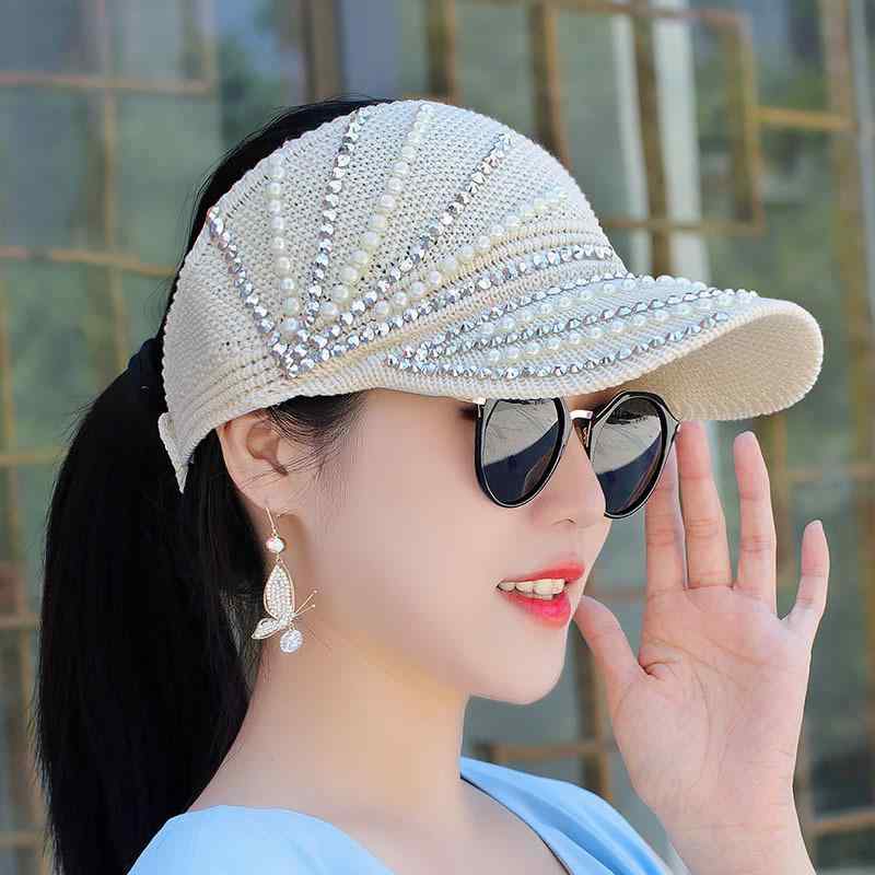 ・カテゴリ: 棒球帽・デザイン要素: 花柄・帽子のつばの形状: 棒球帽・カラー展開: ブラック、ホワイト、ベージュ、ピーチピンク、ライトブラウン・サイズ展開: フリーサイズ（頭囲54-62cm、調節可能）・機能: 防紫外線、通気性、日よけ