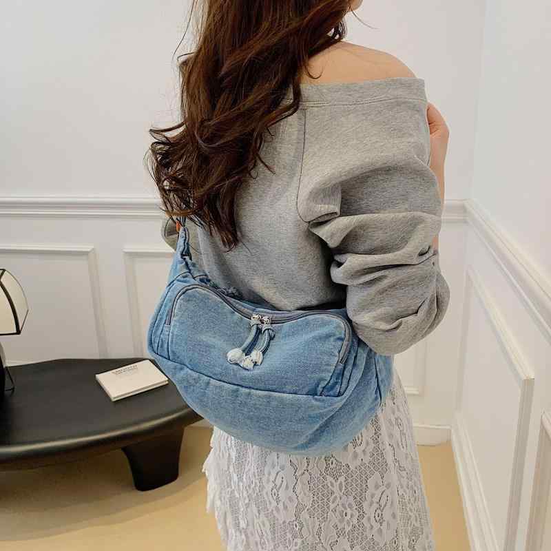 ボディバッグ レディース ショルダーバッグ デニム 大容量 韓国 斜めがけ 鞄 カバン