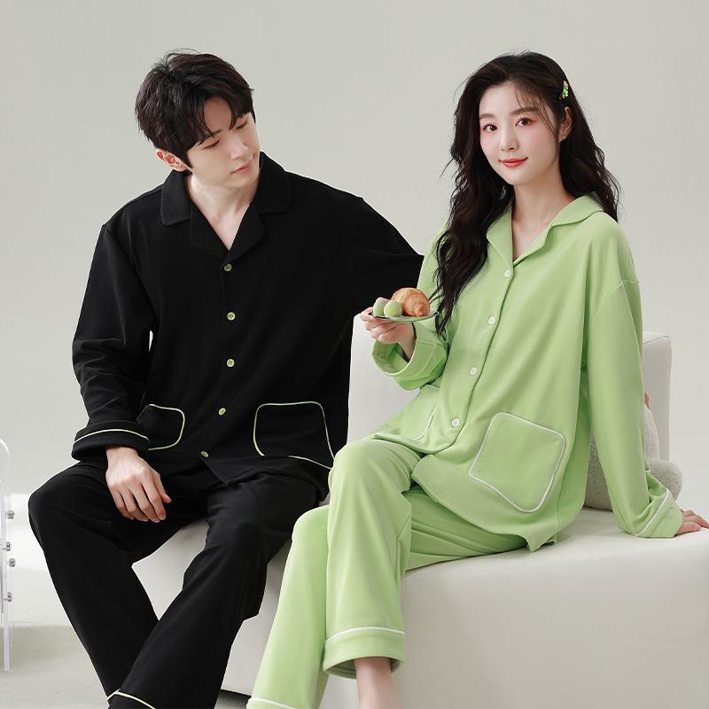 ・カテゴリ: セットアップ・生地: ドイツベルベット・スタイル: カーディガン・主な生地の組成: ポリエステル繊維・厚さ: 厚手・生地の厚さ: 251-300g/平方メートル・襟のタイプ: 襟/POLO襟・袖丈: 長袖・パンツの長さ: ロン...