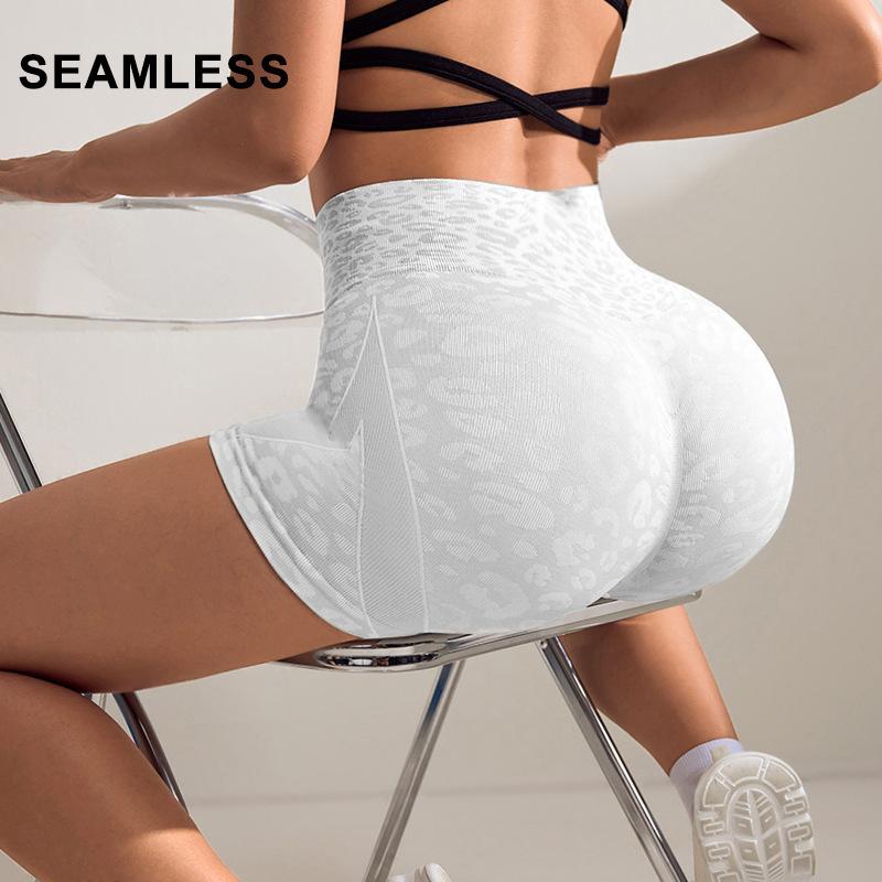 ヨガウェア レディース ヒョウ柄 ショートパンツ スポーツ アウトドア トレーニング 吸湿速乾 伸縮性 ヨガパンツ ランニング フィットネス 春夏