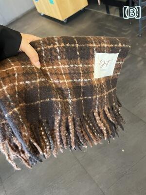 マフラー レディース 秋冬 防寒 暖かい ショール ストール チェック柄 格子柄 学生 レトロ 韓国風 INS かわいい 大判 襟巻き ひざ掛け ブランケット