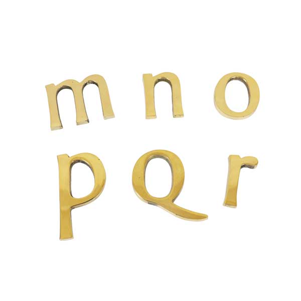【ネコポス】真鍮 小文字 ゴールド45mmアルファベットm,n,o,p,q,r 看板 表札 ネームプレート ツリーハウス メール便