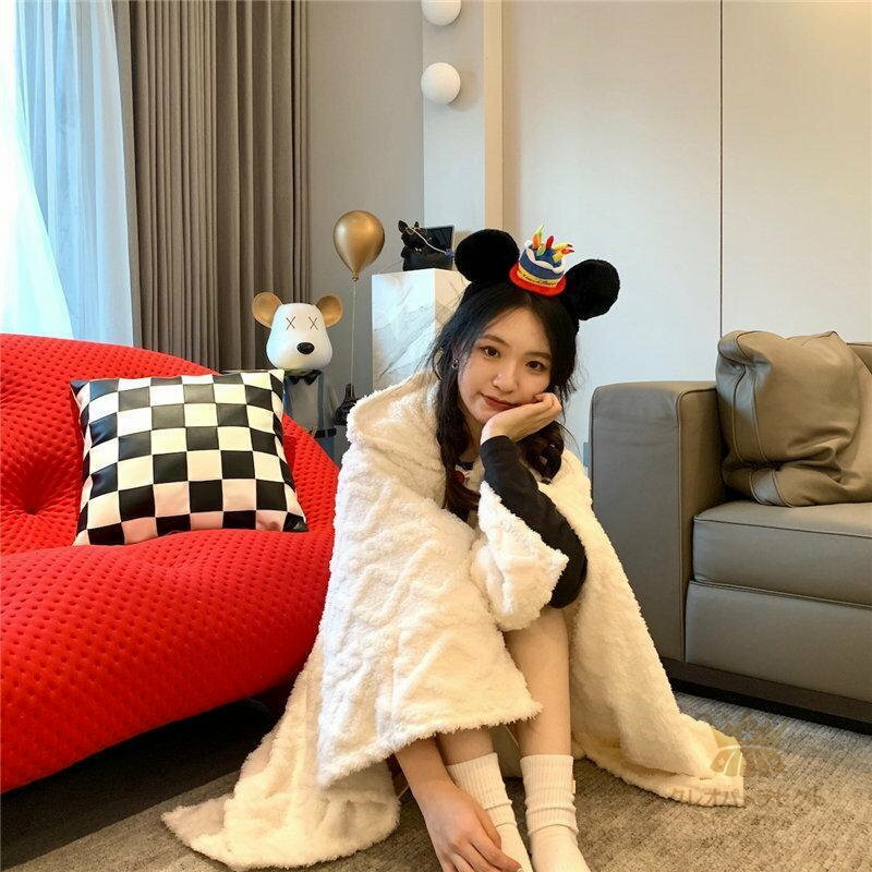 大判ブランケット ひざ掛け ポンチョ 裏起毛 ひざかけ 掛け布団 防寒 ブランケット 柔らかい フード付き 大判 羽織る 65×170cm 着る毛布