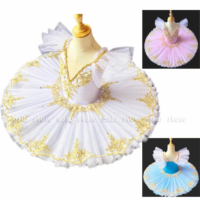 商品名 子供ダンス衣装 色 ホワイト・ブルー・ピンク サイズ 「110」：適用体重15-18.5kg 「120」：適用体重18.5-21.5kg 「130」：適用体重21.5-26kg 「140」：適用体重26-31kg 「150」：適用体重31-36kg 「160」：適用体重36-40kg 素人採寸若干の誤差がある場合がございます。 素材 ポリエステル ご了承いただきたいこと ※サイトに掲載の商品は、撮影の環境とモニター環境により、実際の物と素材感・色味いが多少異なる場合がございます。 ※モデル使用の撮影道具等商品に含めておりません（小物ある場合、内容を明記致します）。 ※大量生産による生産過剰と在庫管理の条件により、細かいキズや汚れ付くことがございます。完璧な商品をお求めのお方と細かい部分をお気になさるお方は、ご購入を慎んでください。 ※取寄品、輸入品、工場大量生産の商品の為、日本製より縫製荒いとほつれ等が生じている場合がございますのであらかじめご了承くださいませ。 ※都合により電話に出られない場合メールでご連絡いただければ幸いです。 ※在庫は複数店舗共有しております為、またメーカさんが急に生産中止による在庫更新遅れることがございます。メールか電話でご連絡致します。どうかご容赦ください。 ※お届けした商品に不備があった場合、一週間以内ご連絡ください。確認後速やかに交換か返品対応致します、返品に関しては原則として連絡なしの返品は対応致しません、ご理解いただきますようお願い申し上げます。 ※お客様都合の返品は受付ない場合がございます（特に舞台衣装、ダンス衣装、道具等。またイメージ違い）。また返品か交換に往復の送料が生じる場合がございます。 ※他に不明点がございましたら、お問い合わせください。