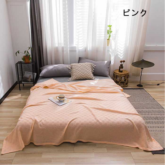 タオルケット 寝具 タオル ケット 毛布 ブランケット ラージタオル 綿100% 3重ガーゼケット 本物のガーゼ 無地 肌に優しい コットン エアコン対策 車中 オフィス お昼寝 眠りを楽しむ 夏冬快眠 綿毛布 敏感肌 年中快眠 洗える コットンケット シングル ダブル ビーチタオル [3]