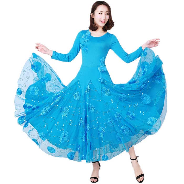 商品名 ダンスドレス ・簡易な包装、ご了承ください。 色 ブルー サイズ M：適用身長156-162cm適用体重44-52kg L：適用身長160-165cm適用体重50-57kg XL：適用身長160-168cm適用体重55-65kg 2XL：適用身長163-170cm適用体重60-72kg 3XL：適用身長163-170cm適用体重65-72kg 素人採寸若干の誤差がある場合がございます。 素材 ポリエステル ご了承いただきたいこと ※サイトに掲載の商品は、撮影の環境とモニター環境により、実際の物と素材感・色味いが多少異なる場合がございます。 ※モデル使用の撮影道具等商品に含めておりません（小物ある場合、内容を明記致します）。 ※大量生産による生産過剰と在庫管理の条件により、細かいキズや汚れ付くことがございます。完璧な商品をお求めのお方と細かい部分をお気になさるお方は、ご購入を慎んでください。 ※取寄品、輸入品、工場大量生産の商品の為、日本製より縫製荒いとほつれ等が生じている場合がございますのであらかじめご了承くださいませ。 ※都合により電話に出られない場合メールでご連絡いただければ幸いです。 ※在庫は複数店舗共有しております為、またメーカさんが急に生産中止による在庫更新遅れることがございます。メールか電話でご連絡致します。どうかご容赦ください。 ※お届けした商品に不備があった場合、一週間以内ご連絡ください。確認後速やかに交換か返品対応致します、返品に関しては原則として連絡なしの返品は対応致しません、ご理解いただきますようお願い申し上げます。 ※お客様都合の返品は受付ない場合がございます（特に舞台衣装、ダンス衣装、道具等。またイメージ違い）。また返品か交換に往復の送料が生じる場合がございます。 ※他に不明点がございましたら、お問い合わせください。