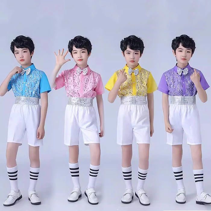 Top & Bottom Sets - 【クーポンで10％オフ】子供服 舞台衣装 男の子 上下セット 9色 半袖シャツ ショートパンツ スパンコール ダンス衣装 蝶ネクタイ キラキラ ダンスウェア 司会者 合唱 団体服 幼稚園 入園 卒業式 イベント 文化祭 ステージ衣装 舞台 子供の日 ダンス衣装 可愛い おしゃれ