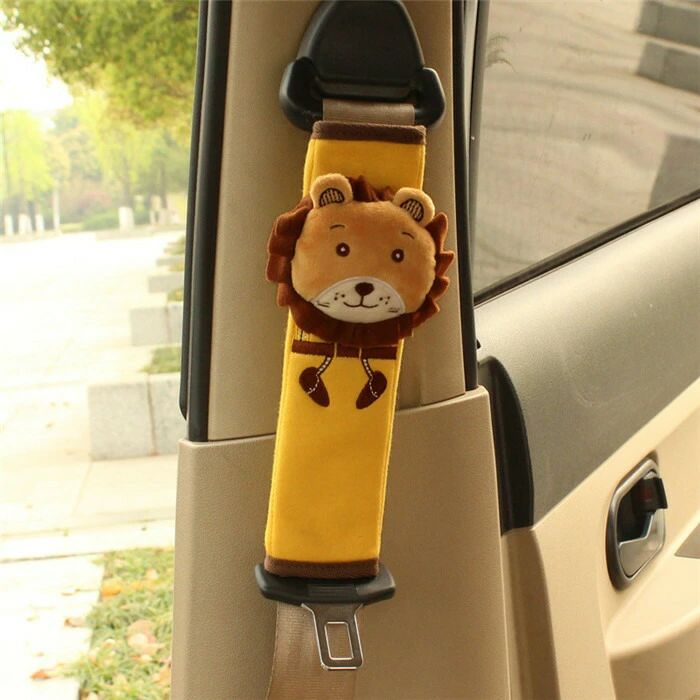 Rakuten - 【クーポンで10％オフ】シートベルトカバー クッション パッド 保護 ショルダーパッド クマ ライオン 車 カスタム 内装 便利グッズ 洗える 便利 安全 シンプル 通気 子供 大人 兼用 可愛い 軽量 カーアクセサリー 子ども