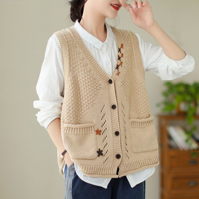 【クーポンで10％オフ】ニットベスト レディース Vネック ベスト 春 秋 前開き ポケット付き ベスト トップス カーディンガン リブニット ノースリーブ セーター 普段着 レイヤード 重ね着 ゆったり 大きいサイズ 体型カバー カジュアル 大人 ナチュラル 送料無料