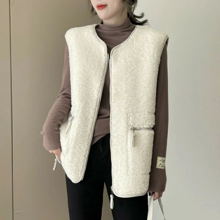 【クーポンで10％オフ】ボアベスト レディース ボア ベスト ジレ コート アウター 秋 冬 ボアアウター ファーベスト ショート丈 ジップアップ エコファー ノーカラー ジャケット インナー 羽織り 前開きトップス ノースリーブ トレンド 可愛い 防寒 ゆったり