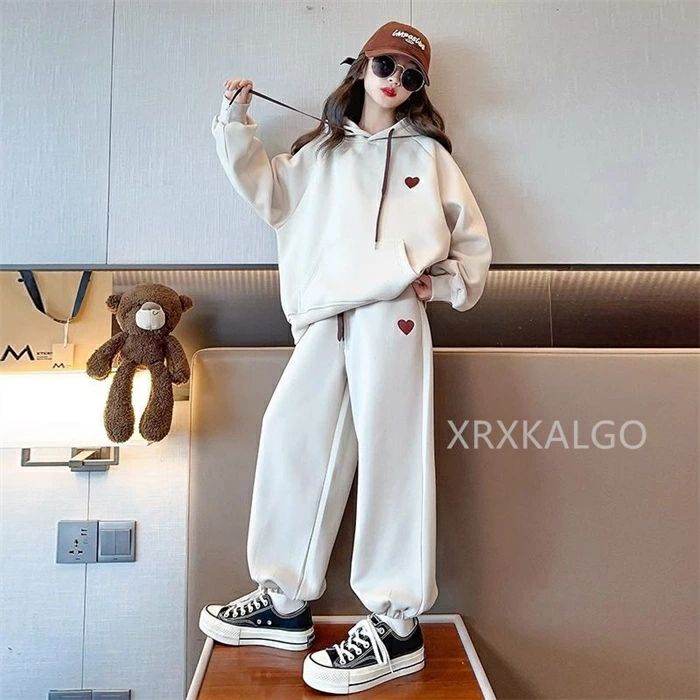 子供服 子ども服 女の子 ジャージ セットアップ パーカー キッズ 上下 ジュニア フード付き 2type 裏起毛 薄い ベージュ ハート柄 韓国 風 ワイドパンツ 春秋 冬 セット おしゃれ かわいい カジュアル 長袖 120 130 140 150 160 170 生地 厚手 フォーマル - 3