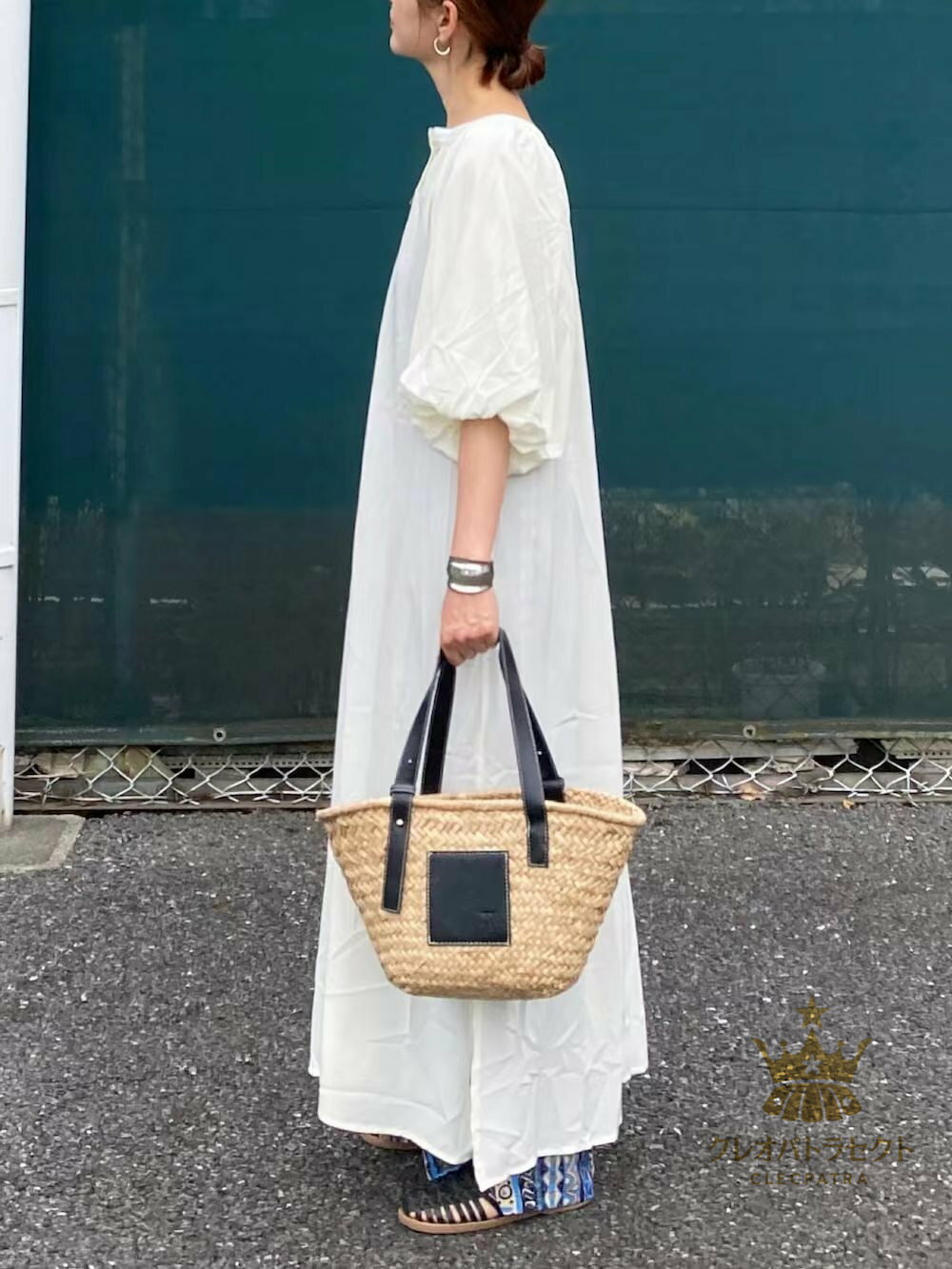 ロングワンピース 半袖 夏 レディース マキシ丈ワンピース シャツワンピース フレア Vネック 無地ワンピース 五分袖 ボリューム袖 ゆったり サイドスリット 体型カバー オシャレ シンプル カジュアルコーデ