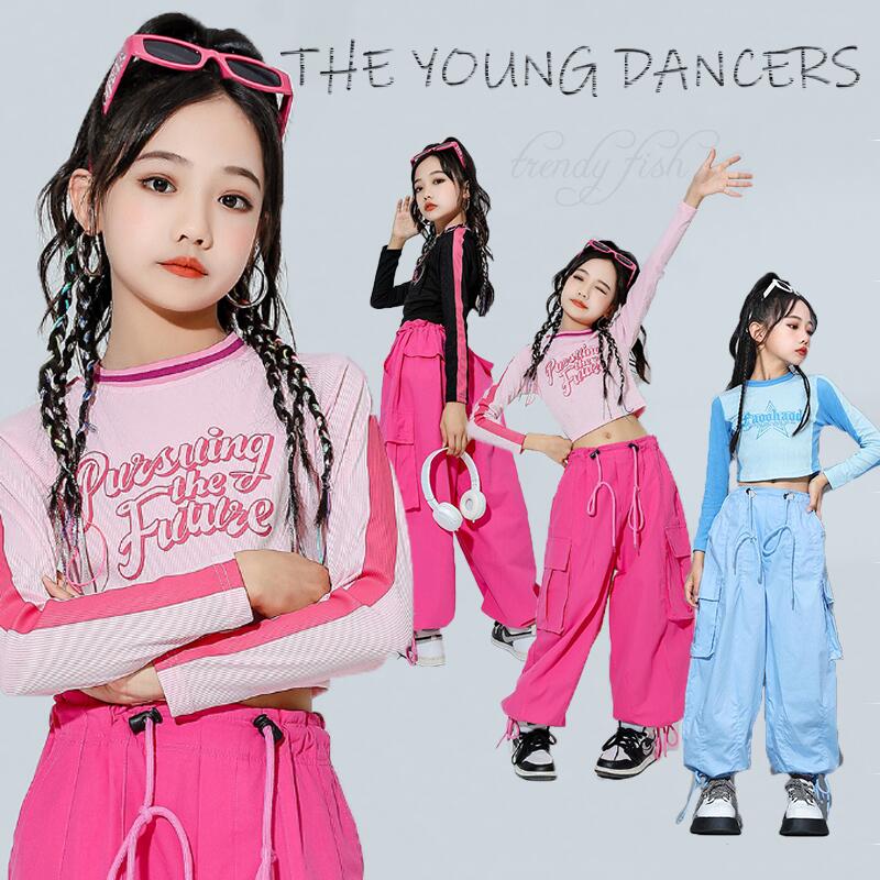商品詳細 注目キーワード：3色 ダンスウェア 女の子 長袖 キッズダンス衣装 セットアップ トレーナー ショート丈 トップス へそ出し パンツ スウェット パンツ ブルー ブラック ピンク チアガール 韓国 K-POP 演出服 舞台服 文化祭 ジャズダンス jazz 普段着 2点セット スポーツ 素材：コットン モデル情報： 身長/135cm　体重/26kg　サイズ/140 適用身長：ご参考までに申し上げます 110 身長100-110cm 120 身長110-120cm 130 身長120-130cm 140 身長130-140cm 150 身長140-145cm 160 身長145-155cm 170 身長155-160cm 180 身長160-170cm 注意事項： ★沖縄離島地域追送料は1600円になります。 ★モニターの環境によって、実物と色見が多少異なる場合がございますのでご了承下さい。 ★大変恐れ入りますがご注文後に商品が品切れとなってしまった際には、 メールもしくは電話にてご連絡いたします。商品詳細 注目キーワード：3色 ダンスウェア 女の子 長袖 キッズダンス衣装 セットアップ トレーナー ショート丈 トップス へそ出し パンツ スウェット パンツ ブルー ブラック ピンク チアガール 韓国 K-POP 演出服 舞台服 文化祭 ジャズダンス jazz 普段着 2点セット スポーツ 素材：コットン モデル情報： 身長/135cm　体重/26kg　サイズ/140 適用身長：ご参考までに申し上げます 110 身長100-110cm 120 身長110-120cm 130 身長120-130cm 140 身長130-140cm 150 身長140-145cm 160 身長145-155cm 170 身長155-160cm 180 身長160-170cm 注意事項： ★沖縄離島地域追送料は1600円になります。 ★モニターの環境によって、実物と色見が多少異なる場合がございますのでご了承下さい。 ★大変恐れ入りますがご注文後に商品が品切れとなってしまった際には、 メールもしくは電話にてご連絡いたします。