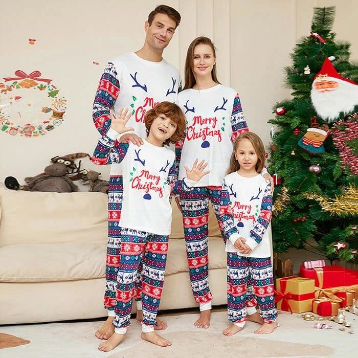 クリスマスパジャマ 親子ペア メリークリスマス パジャマセット 部屋着 長袖 パンツ クリスマス パジャ..