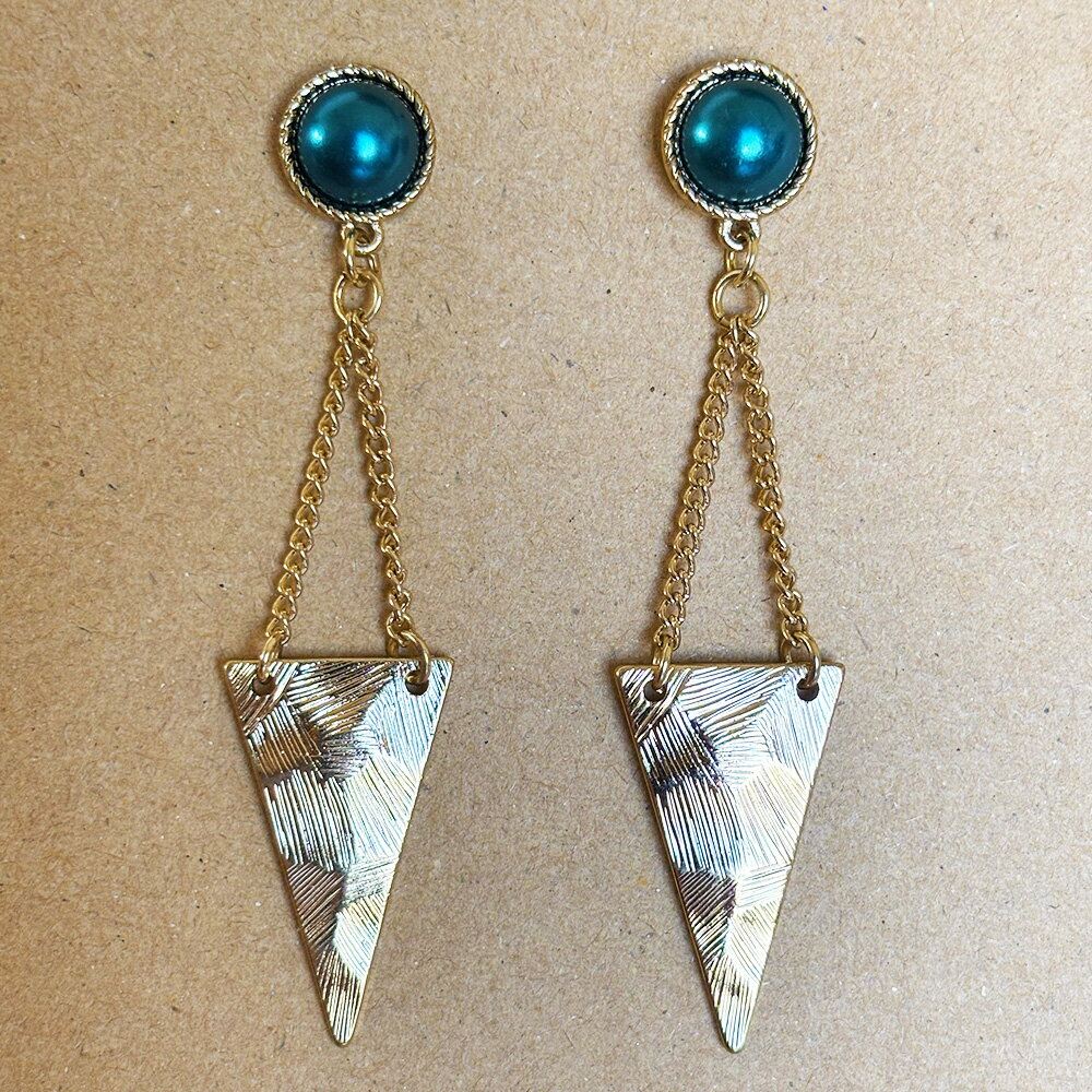 ピアス レディース エスニック トライアングル ゴールド