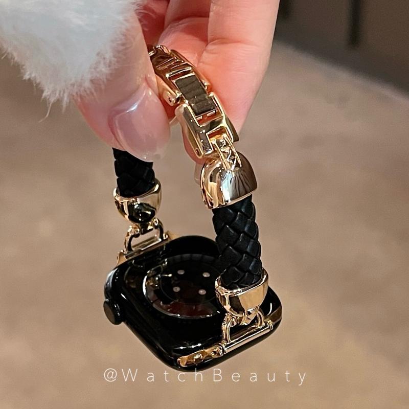 Apple Watch ストラップ 1/2/3/4/5/6/7/8/9/10/Ultra/se対応ストラップサイズ：第1/2/3世代-38mm,42mm第4/5/6世代/SE-40mm,44mm第7/8/9世代-41mm,45mm第10世代-42mm,46mmUltra-49mm色の分類: ブラウンゴールド、ホワイトスターライト、ブラックゴールド、ローズピンクゴールド、ホワイトゴールド【注意事項】 ◆この商品はクリックポストでお届け致します。 ※日時指定はできません。 宅配便をご希望の方は、備考欄に【宅配希望】とご記入の上、ご注文下さい。 送料を修正させていただきますので、ご案内メールをご確認下さい。 ※お取り寄せ商品は、納期までに約2週間ほどかかります。 ※お取り寄せの商品がメーカー欠品の場合は、ご注文をキャンセルとさせていただきます。 ・サイズは平置き外寸サイズです。表記とは異なる場合があります。 ・製品による個体差がある場合がございますので予めご了承下さいませ。 ・撮影環境により、多少実際のカラーと異なる場合がございます。 また、携帯やスマートフォン、パソコンなどの画面上と実物では多少色が異なって見える場合がございます。 ・海外輸入商品の為、商品によって個体差があり、多少の汚れや傷等がある場合がございます。