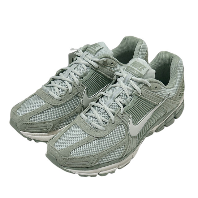 楽天市場】nike zoom vomero 5(メンズ靴|靴)の通販 楽天市場】nike zoom vomero 5(メンズ靴|靴)の通販