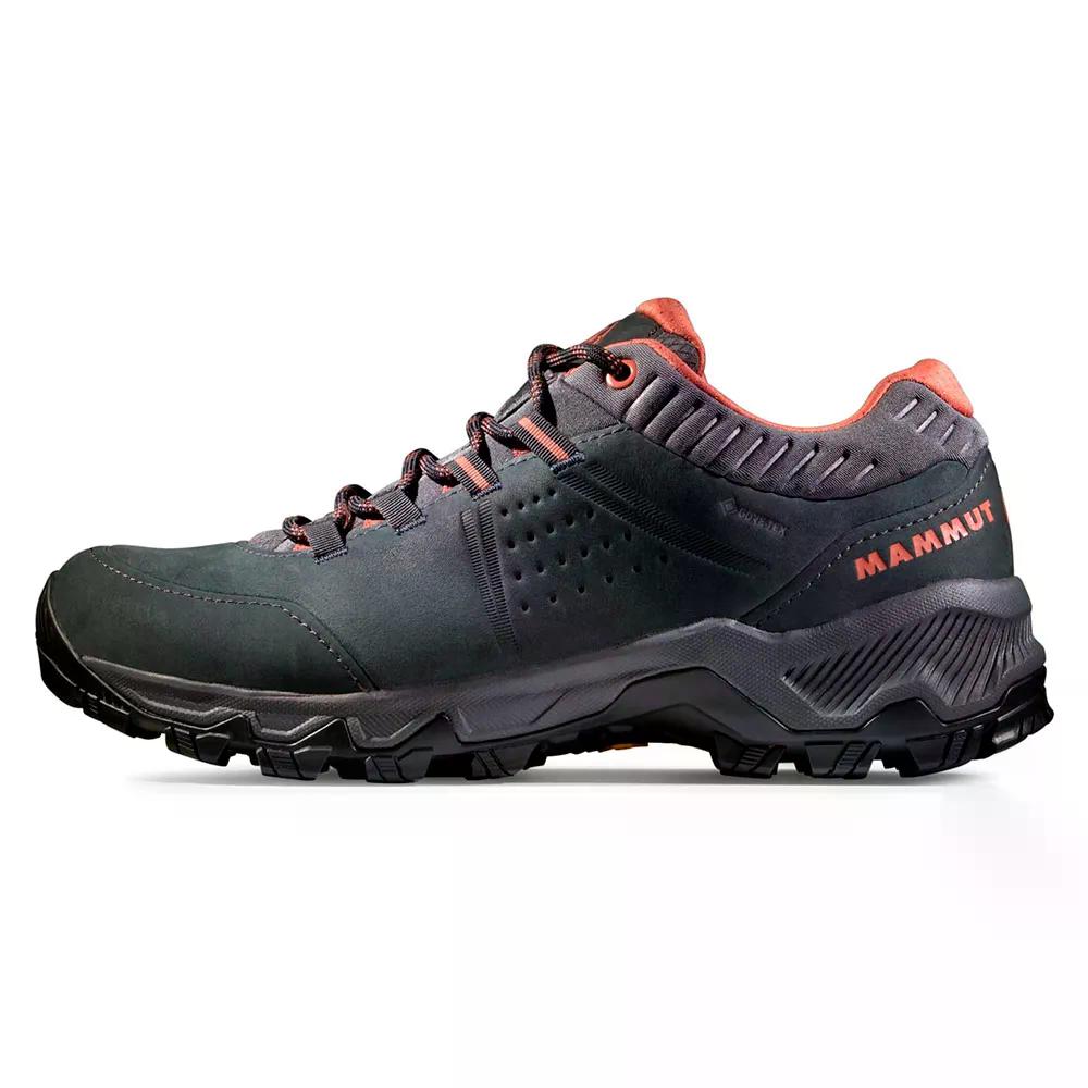 Rakuten - MAMMUT Nova IV Low GORE-TEX ハイキングシューズ （ Black/ApricotBrandy ） [t]