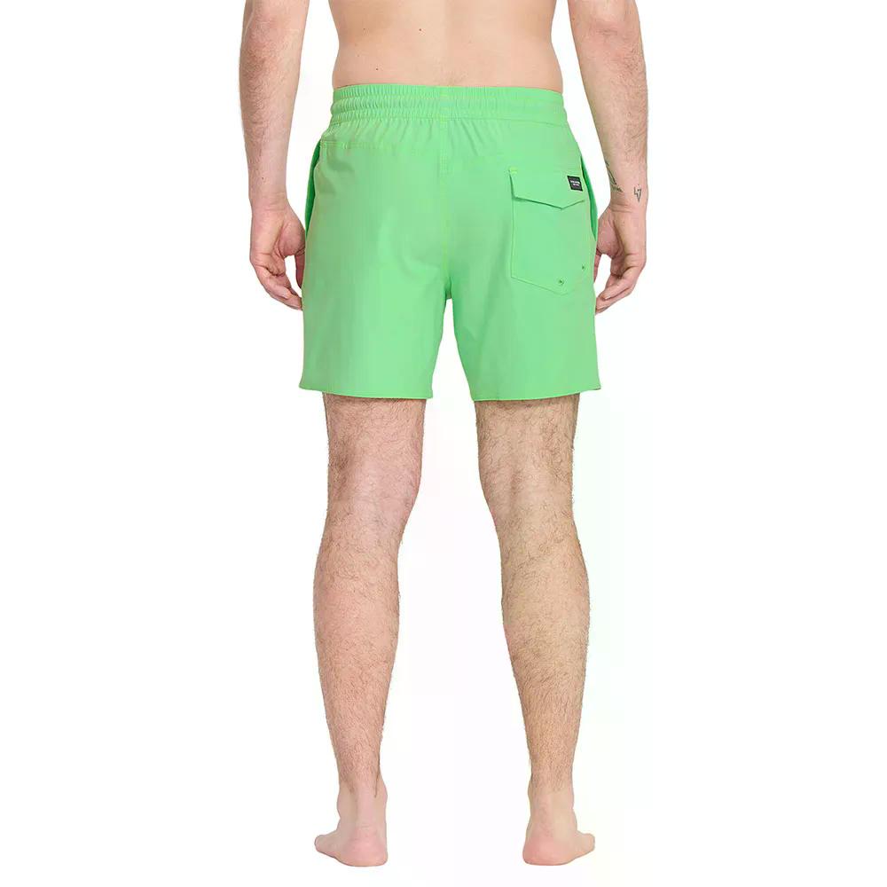 クライムスワールド 楽天市場店のボルコム リド ソリッド 16インチ スイムトランクス （ IslandGreen ） | VOLCOM Lido Solid 16-Inch Swim Trunks [t]｜アングル2