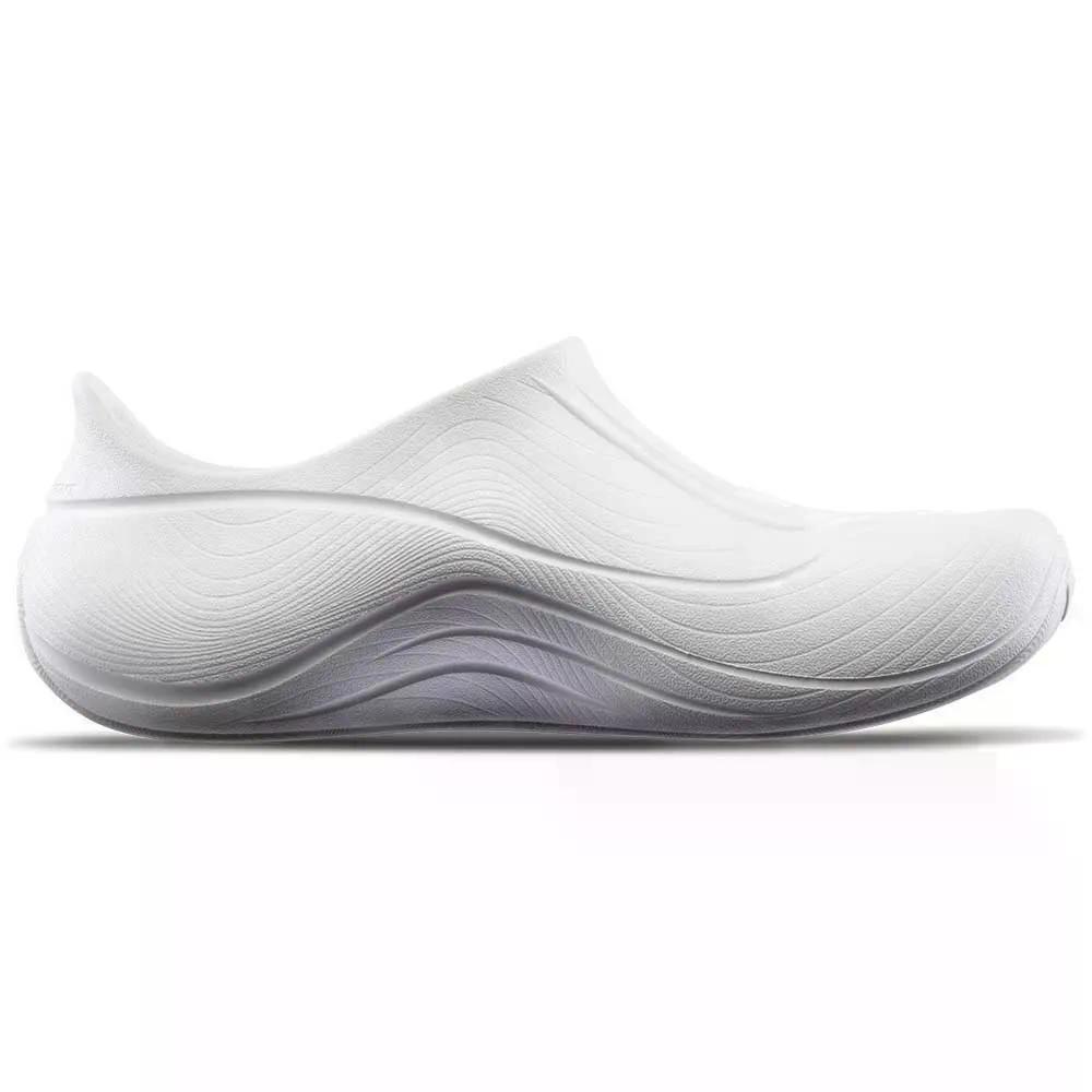 Rakuten - ティア ゼングライド リカバリー サンダル （ White ） | TYR ZenGlide Recovery Sandals [t]