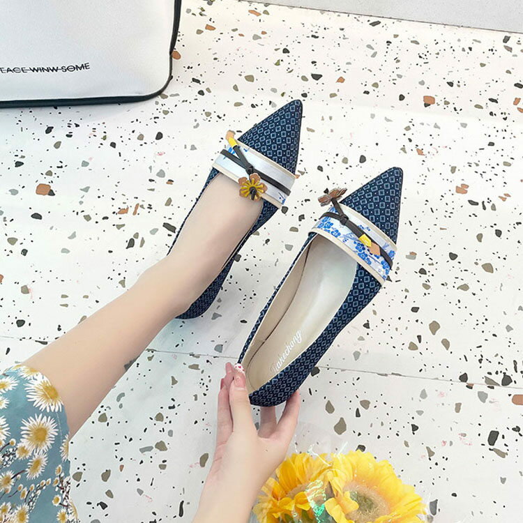 【コスパ最高！期間5倍積分！11/17まで】パンプス ローヒール レーディス 靴 シューズ 女の子 パーティー ビーチ 海 おしゃれ お出かけ 柔らかい コンフォート 2cmヒール アーモンドトゥ カジュアル 美脚 結婚式