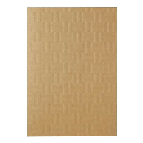 商品名包む クラフトぺーパーノート ノート方眼 クラフト 説明耐久性のある未晒クラフト紙を使用した、書き心地が気持ち良いノートです表紙のカバーは風合いのあるクラフトエンボス加工紙を使用しました「私らしく、丁寧にくらす。手間を楽しむ。」自分だけの思い出・お気に入り・記録を書き留める などシンプルでアレンジしやすく、使う時も使った後も手に取って大切にしたいと思える風合いのノートです。【素材】紙【本体サイズ】W138×H200×D5mm【商品内容】ノート1冊 36枚(72頁)※素材感を活かした紙を使用しているため、繊維が織り交ぜられており、色合いや風合いに個体差がございます。素材の特徴としてお楽しみください。品番T9030この商品について 必ずご確認ください配送についてメール便での配送になります。→ご利用の際は必ずお読みください 送料について ご注文合計額が￥1000 (税込)以上で、全国一律『送料無料』です。 →詳細はこちら返品→返品・交換・キャンセルについて※メール便は、日時指定、代金引換、ギフトラッピング・熨斗サービスに対応しておりません。