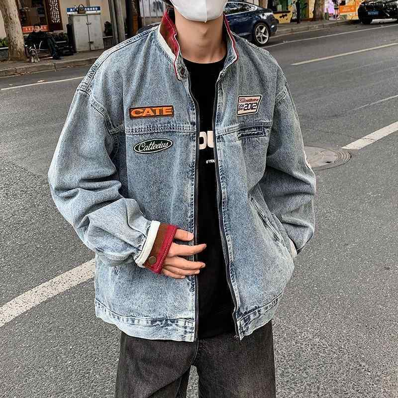 ジャケット メンズ デニムジャケット 秋冬 Gジャン 配色 切り替え スタンドカラー ゆったり 長袖 アウター カジュアル ブラック ブルー・商品カテゴリ: ジャケット・スタイル: 流行・襟型: 襟・フィット: ルーズ・前立て: ジッパー・フード: なし・・対象: 青少年・生地: 化学繊維混紡・主な生地の組成: 亜麻・主な生地の組成の含有量: 80%・裏地: ポリエステル・裏地の組成含有量: 96%・着用シーン: 日常・ディテール: ワッペン・裾のデザイン: ストレート・ポケット: サイドシームポケット・着方: 羽織り・袖丈: 長袖・カラー: ブラック, ブルー・サイズ: S, M, L, XL, 2XL, 3XL・袖のタイプ: 袖口を絞った袖・素材機能: 耐摩耗性, 引裂抵抗性, 高さ色堅牢度・対象年齢: 成人・対象性別: 男性