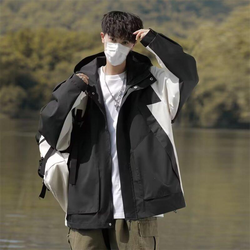 ジャケット メンズ 男性用 レトロ ワーク 長袖 ブルゾン 配色 秋物 アウター ジャンパー 普段使い アウトドア ブラック 黒 ベージュ ゆったりサイズ・カテゴリ: ジャケット・スタイル: 流行・対象年齢: 青少年.成人・性別: 男性・素材: ポリエステル・ネックライン: 襟付き・フィット: ルーズ・前立て: -・フード: なし・・柄: -・着丈: レギュラー・裾のデザイン: ストレート・袖丈: 長袖・袖のタイプ: レギュラー・カラー: ブラック.杏色・サイズ: M.L.XL.XXL・シーン: 日常