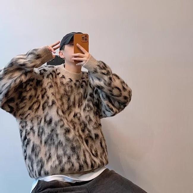ニット メンズ ヒョウ柄 セーター プルオーバー クルーネック 秋冬 トップス 長袖 配色 ゆったり 普段使い カジュアルスタイル 暖かい 防寒
