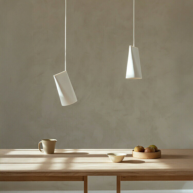 Rakuten - MOEBE Ceramic Pendant Narrow ムーベ セラミックペンダント ナロー 北欧 ライト 照明 オシャレ リビング おしゃれ 玄関 照明器具 ペンダント 天井照明 寝室 キッチン 陶器 シェード インテリア 雑貨 新生活 吊下げ灯