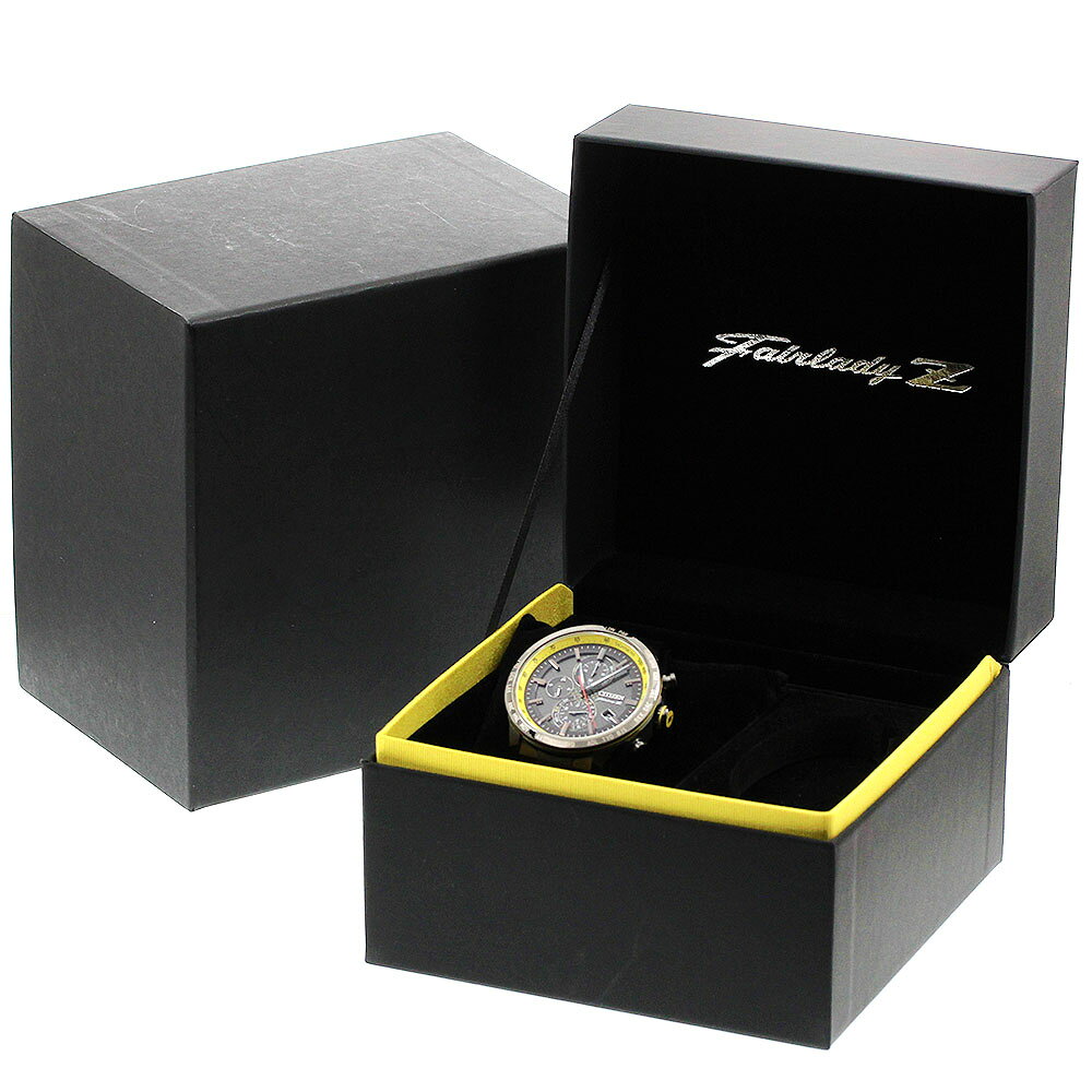 CLOSERのシチズン CITIZEN AT8185-89E/H804-T027679 アテッサ NISSAN FAIRLADY Z コラボ 世界限定1700本 ソーラー電波 メンズ 美品 箱付き_962898【中古】｜アングル2