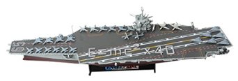 UNIMAX 1/700スケール、ダイキャスト製艦船モデル。 商品パッケージの寸法: 48.9 x 10.8 x 12.1 cm メーカー型番： 86017 新品です。 希少商品となりますので、定価よりお値段が高い場合がございます。 販売済みの場合は速やかに在庫の更新を行っておりますが、時間差等にて先に他店舗での販売の可能性もございます。在庫切れの際はご了承下さい。 当店、海外倉庫からのお取り寄せとなる場合もあります。その場合、発送に2〜4週間前後かかる場合があります。 原則といたしまして、お客様のご都合によるキャンセルはお断りさせていただいております。 ただし、金額のケタの読み間違いなども加味し、12時間以内であればキャンセルを受け付けております。 ※万が一、メーカーもしくは店舗などに在庫が無い場合、誠に申し訳ありませんがキャンセルさせて頂きます。何卒、ご理解いただきますようよろしくお願いいたします。　