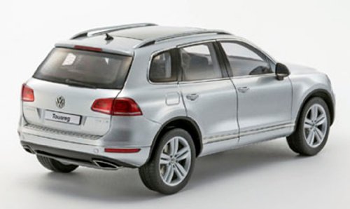 IWi 1/18 Volkswagen Touareg 2010 TSI (N[Vo[^bN)