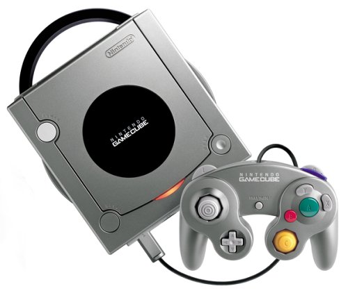 NINTENDO GAMECUBE シルバー【メーカー生産終了】　任天堂　NINTENDO GAMECUBE　未使用