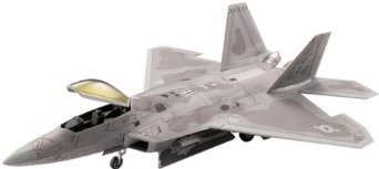 スタースクリームが擬態する世界最強ステルス戦闘機 F-22Aを、ハイレベルな1/144航空機シリーズを展開する技MIXが商品化!キャノピー、左右と下面のウエポンベイ、ベクタードノズルは開閉を、エルロンは水平状態とダウン状態を選択可。地上姿勢と飛行姿勢選択可。スタビレーター可動。兵装としてAIM9-XとAIM-120C空対空ミサイル付属。展示スタンド付属。劇中同様MOVIE1仕様は米空軍第1戦闘航空団、MOVIE2仕様はエイリアンタトゥーのマーキングを再現。さらに同スケールのバンブルビー ビークル形態のカマロ付属。カマロもMOVIE1、2劇中仕様にあわせてボンネットのインテークやスポイラーの違いまで再現!!※スタースクリーム ロボット形態は付属しません。 本体サイズ :L13×W10×H4(cm)新品です。 希少商品となりますので、定価よりお値段が高い場合がございます。 販売済みの場合は速やかに在庫の更新を行っておりますが、時間差等にて先に他店舗での販売の可能性もございます。在庫切れの際はご了承下さい。 当店、海外倉庫からのお取り寄せとなる場合もあります。その場合、発送に2〜4週間前後かかる場合があります。 原則といたしまして、お客様のご都合によるキャンセルはお断りさせていただいております。 ただし、金額のケタの読み間違いなども加味し、12時間以内であればキャンセルを受け付けております。 ※万が一、メーカーもしくは店舗などに在庫が無い場合、誠に申し訳ありませんがキャンセルさせて頂きます。何卒、ご理解いただきますようよろしくお願いいたします。 お客様による金額の間違いが多発しております。よくご確認の上、ご注文よろしくお願いいたします。　