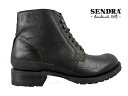 SENDRA/センドラ 約100年もの歴史をもつSENDRAは、1913年スペインのALMANSA(アルマンサ)にて設立されました。この地域は砂漠地帯のため中世から馬による移動が多く足を保護し丈夫なブーツが必要とされていました。そして、生活の糧として必然的にウェスタンブーツは重要視され、SENDRAブーツは長年培った技術と共に発展し、ヨーロッパ最高のウエスタンブーツブランドとして現在に至っています。また現在では、ファッション性や耐久性に力を注ぎ、SENDRA社ならではの独特なラインを主軸とするGOOD YEAR WELT製法がSENDRA社の魅力でもあります。 【SENDRA/センドラ】一覧はこちら 送料について ＜送料無料の場合＞北海道・一部離島沖縄 900円1200円 送料の詳細はこちら【BRANDHISTORY】 約100年もの歴史をもつSENDRAは、1913年スペインのALMANSA(アルマンサ)にて設立されました。この地域は砂漠地帯のため中世から馬による移動が多く足を保護し丈夫なブーツが必要とされていました。そして、生活の糧として必然的にウェスタンブーツは重要視され、SENDRAブーツは長年培った技術と共に発展し、ヨーロッパ最高のウエスタンブーツブランドとして現在に至っています。また現在では、ファッション性や耐久性に力を注ぎ、SENDRA社ならではの独特なラインを主軸とするGOOD YEAR WELT製法がSENDRA社の魅力でもあります。 【GOOD YEAR WELT製法とは】 靴の中にコルクを使用しているのと同時に複式縫いのため耐久性に優れ、また吸排湿性(通気性)に富み、靴の製法の中で最も最高級な製法です。履けば履くほど自分の足型に近づくのが特徴です。 【原産国】スペイン 【COLOR】EVOLUTION　MARRON　 【WIDTH】　EEワイズ 【サイズ選びの目安】 履きこむにつれ足に馴染んできます。甲・幅共にゆったりめになりますので、普段と同じサイズをオススメします。 【CAUTION】 使われた革の部分によって革の質感の異なる場合やシワやキズがある場合がございます。これは不良品ではなく商品の特性上のものとなりますので、あらかじめご了承のうえご注文いただきますようお願いいたします。