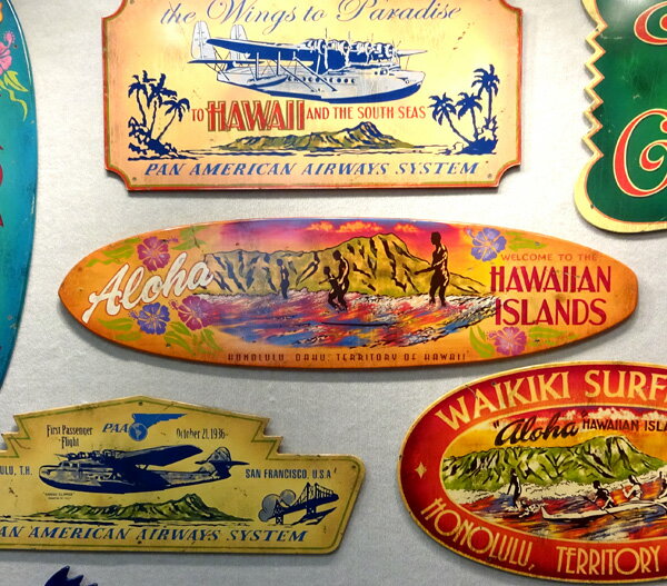 スティーブン ネイル作品 ヴィンテージハワイアンサイン 「Aloha Hawaiian Island Surf Board」 木製看板 ファインアート ハワイアンインテリア アンティークサイン サーフボード アメリカ雑貨 アメリカン雑貨