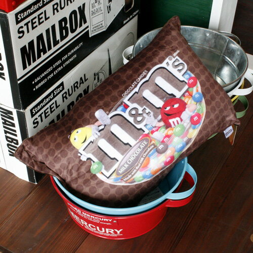 m&m's エムアンドエムズ スクエアクッション (ブラウン ) アメリカ雑貨 アメリカン雑貨 [3]