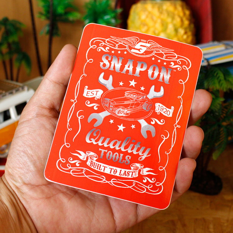 ステッカー 車 かっこいい スナップオン 赤四角 Snap-on Quality Tools 縦12.6×横9.5cm シール デカール アメリカ雑貨 アメリカン雑貨